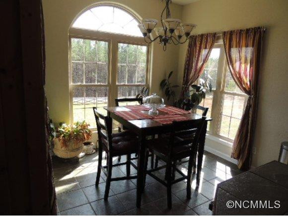 2011 Edgerton Road - Photo 5