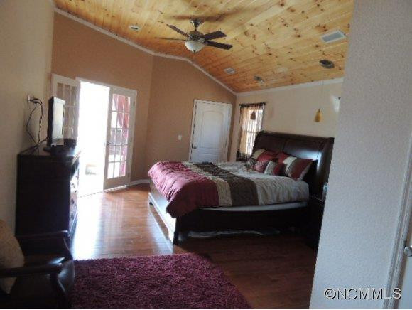 2011 Edgerton Road - Photo 8