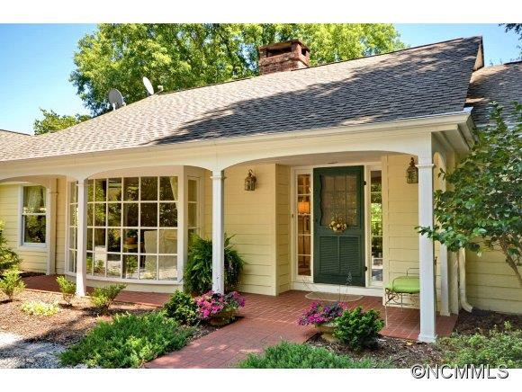1001 Golden Road