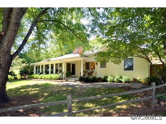 1001 Golden Road - Photo 16