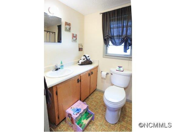 68 Honeybee Drive - Photo 9