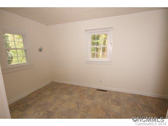 1796 Old Haywood Rd - Photo 13