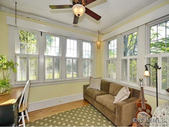 305 BREVARD RD - Photo 3