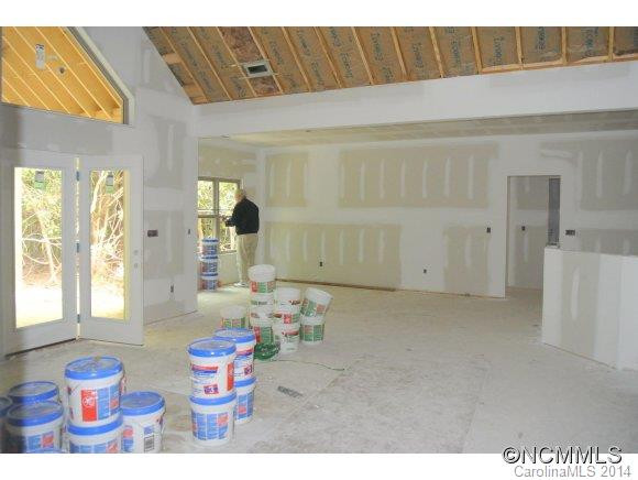 18 Dotsuwa Court - Photo 4