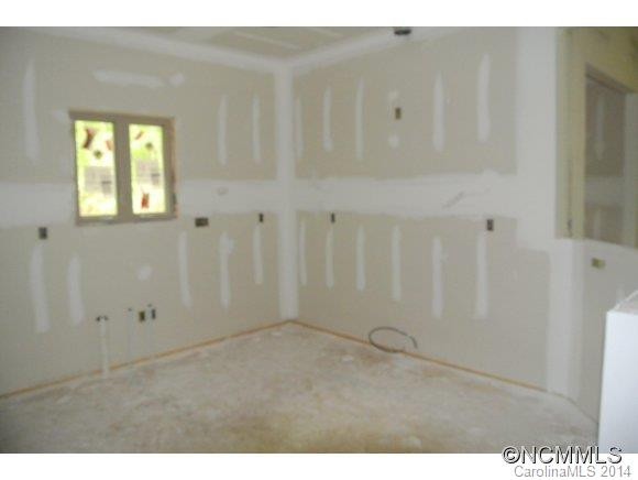 18 Dotsuwa Court - Photo 7