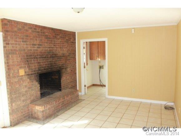 214 Burma Road W. - Photo 13
