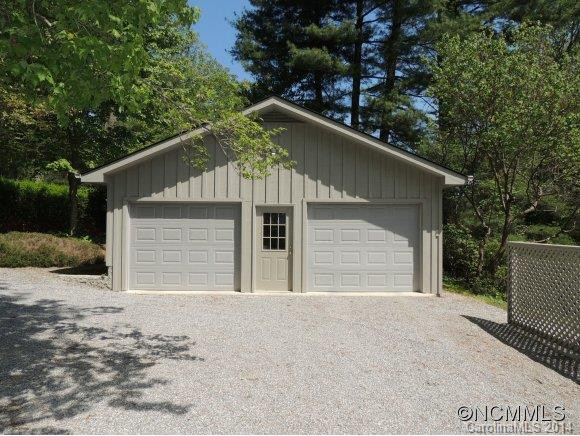 242 N Hills Drive - Photo 15