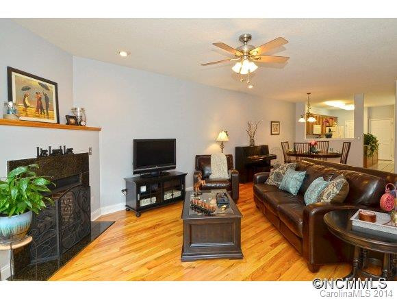 27 Holiday Dr. - Photo 5