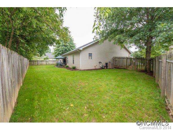 77 Stonebridge Drive - Photo 12