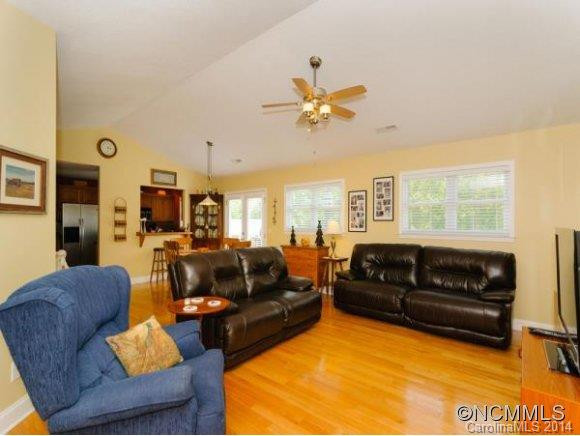 7 HONEY HOLLOW LANE - Photo 4