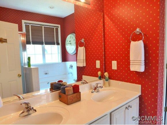 136 Cottage Ridge Rd. - Photo 12