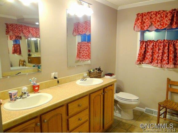 11 Mountain Pasture Lane - Photo 18