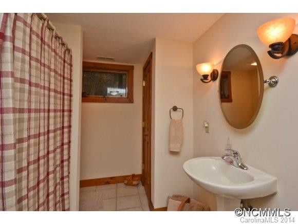 628 Cove Creek Ln - Photo 15