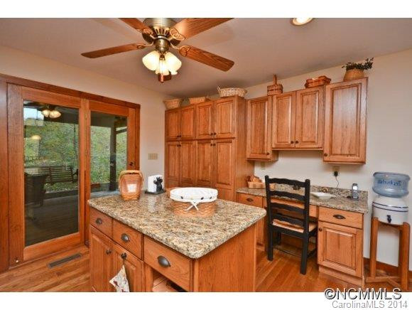 628 Cove Creek Ln - Photo 8