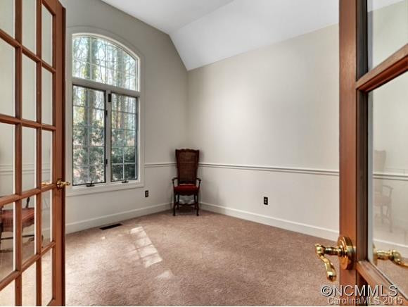 110 GALLOWAY DRIVE - Photo 9