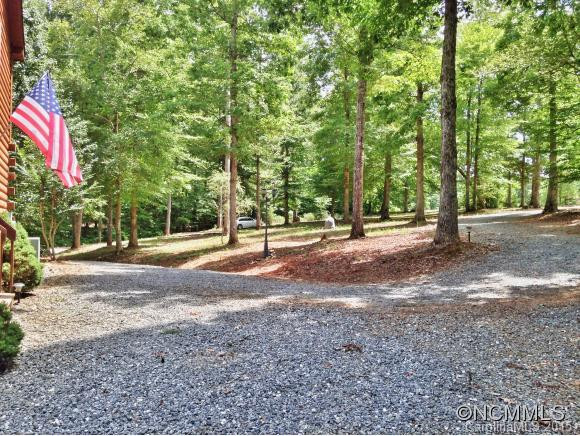 1943 River Crest Parkway - Photo 5