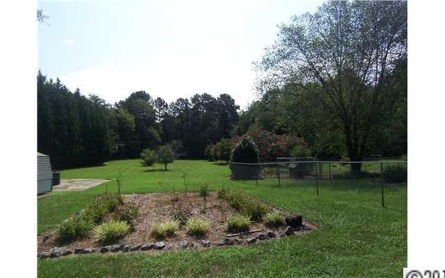 1979 Cape Hickory Road - Photo 3