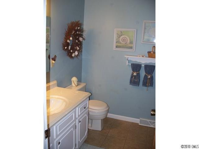 381 Short Road - Photo 14