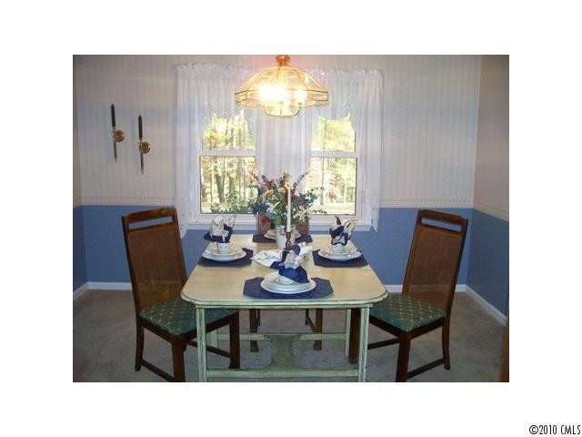 381 Short Road - Photo 6