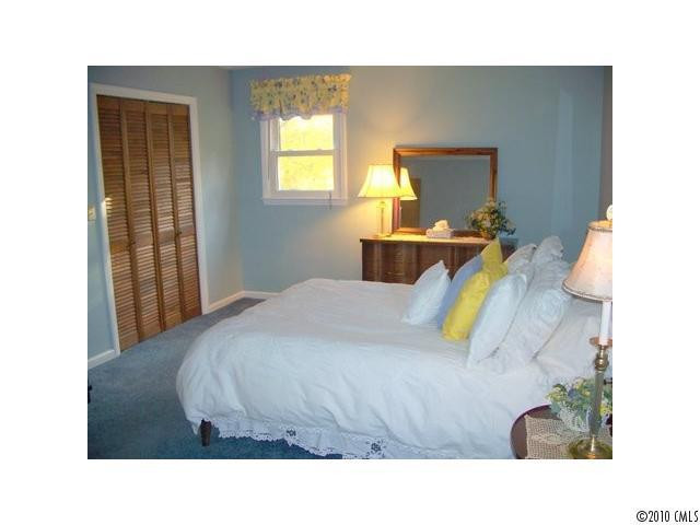 381 Short Road - Photo 7