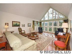 201 Fern Creek - Photo 3