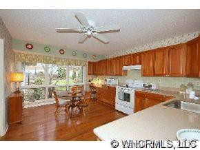 201 Fern Creek - Photo 5