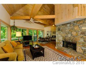 742 Lakeside Drive - Photo 3