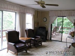 285 COUNTRY CLUB DRIVE - Photo 7
