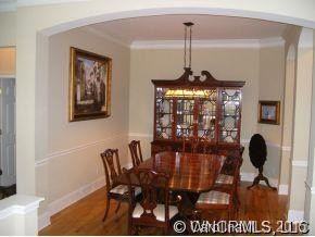 70 Meadow View Road - Photo 3