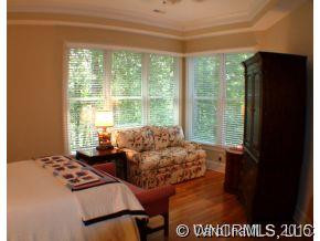 70 Meadow View Road - Photo 9