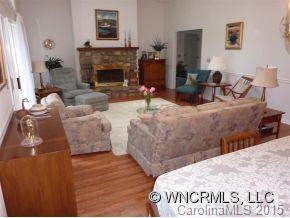 242 Thunder Road - Photo 5