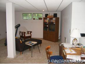 242 Thunder Road - Photo 8