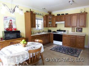 288 RIVERWOOD DR - Photo 2