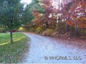 288 RIVERWOOD DR - Photo 15
