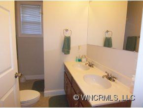 288 RIVERWOOD DR - Photo 8