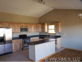 297 Ben Nevis Road - Photo 4