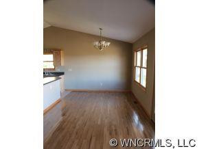 297 Ben Nevis Road - Photo 5