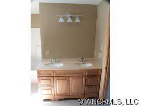 297 Ben Nevis Road - Photo 8