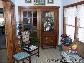 16 CAROL LN - Photo 9