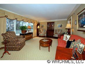 99 Windsor Road - Photo 2
