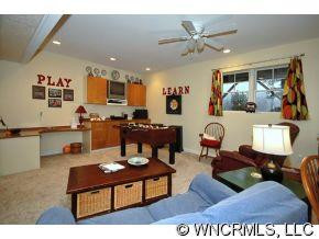 99 Windsor Road - Photo 10