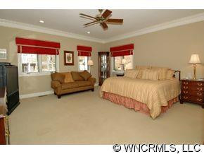 137 WINDOVER DRIVE - Photo 7