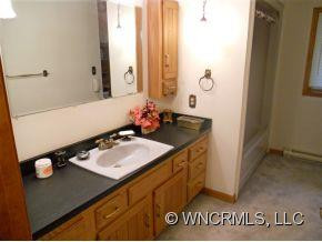 1076 Chambers Cove Road - Photo 11