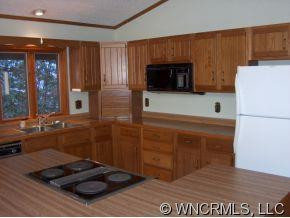1076 Chambers Cove Road - Photo 3