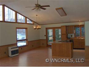 1076 Chambers Cove Road - Photo 7