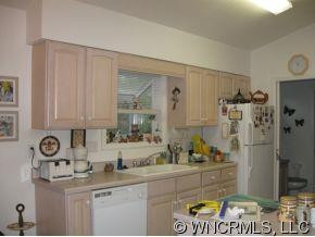 554 Pisgah Forest Drive - Photo 4