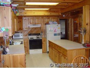 3179 Wesley Creek Road - Photo 7