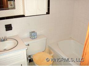 78 Rolling Green Drive - Photo 13