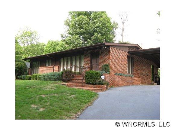 237 BRUNSWICK DRIVE