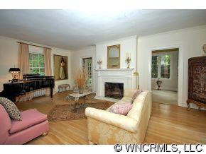 377 Vanderbilt - Photo 4
